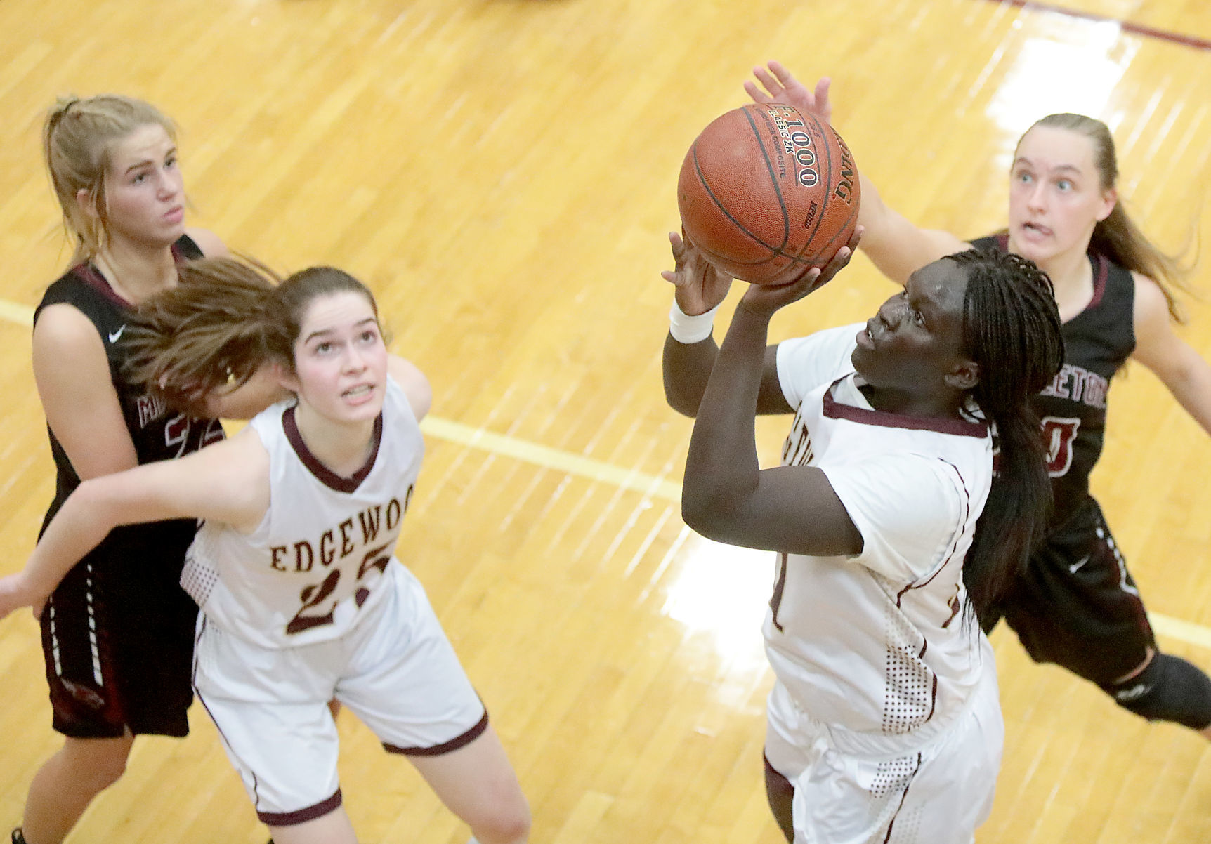 Middleton 59, Edgewood 53